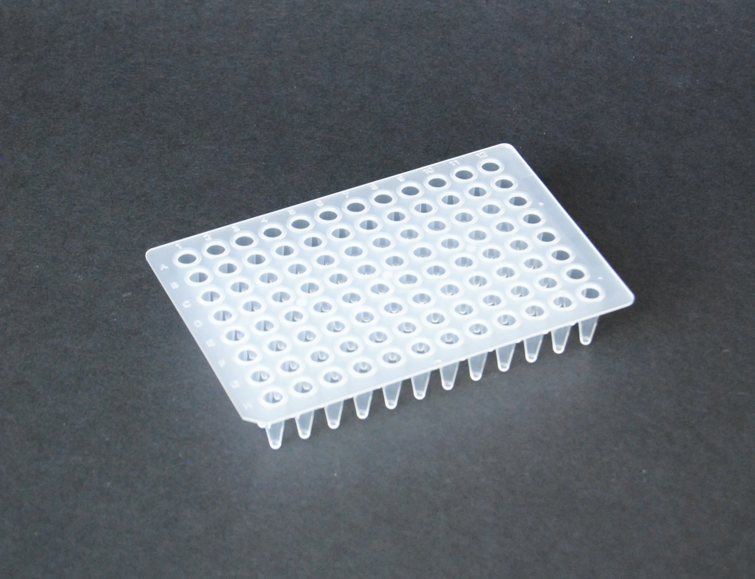 Streptavidin High Binding PCR Plates - non skirted - image 1