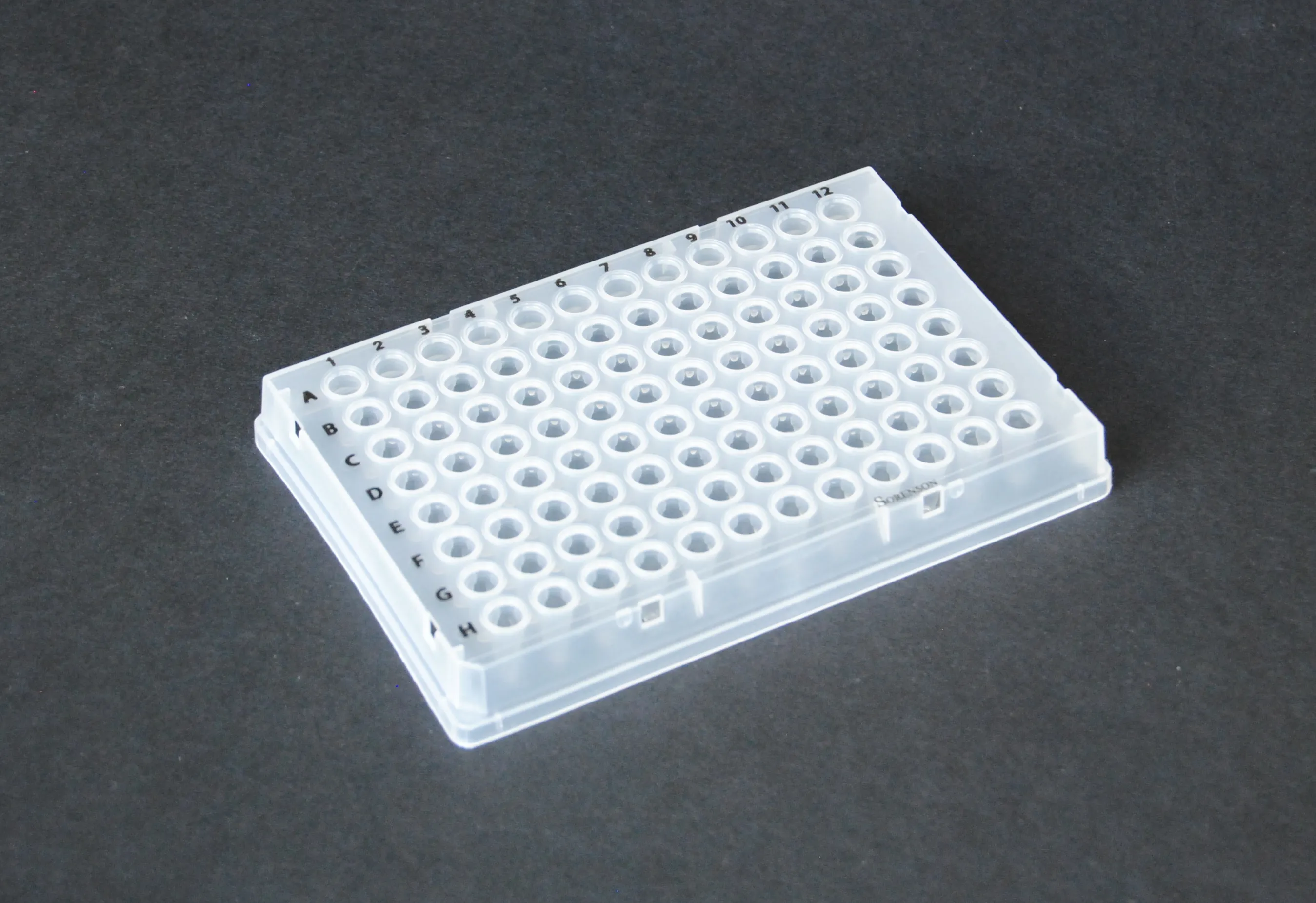 Streptavidin High Binding PCR Plates - skirted - image 1